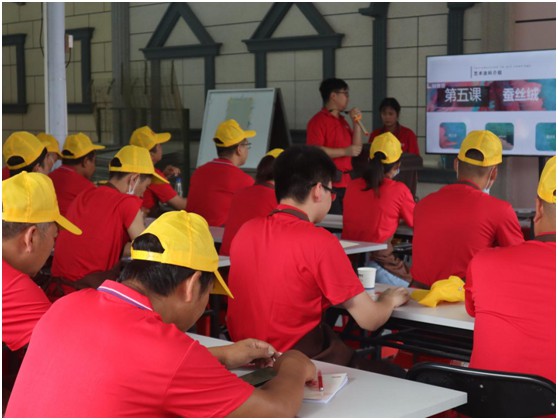 培訓(xùn)中增技能 變局中開新局 林德漆第二期藝術(shù)涂料培訓(xùn)圓滿結(jié)束